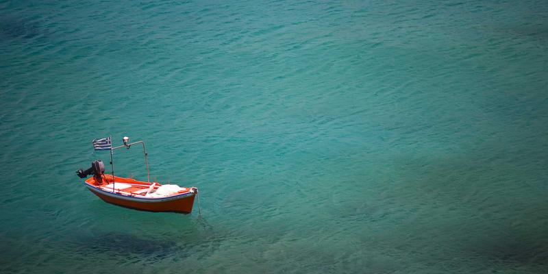 网络功能虚拟化(NFV)在电信云中的部署挑战与最佳实践：优化网络架构与IT资源安全